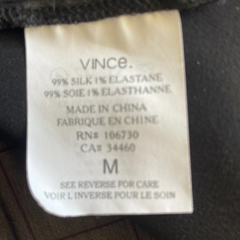 Vince, M - Picture 7 of 8
